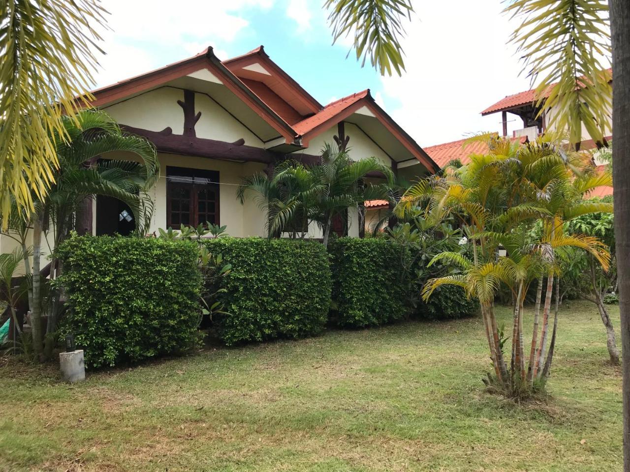 Lanta School Beach Resort Ko Lanta Exterior foto