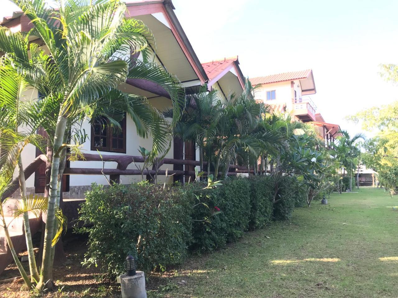 Lanta School Beach Resort Ko Lanta Exterior foto